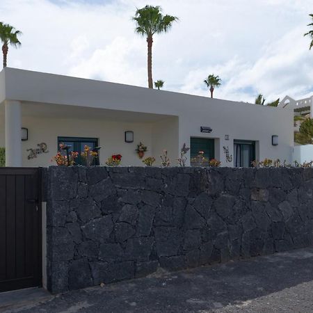 Luxury Casa Playa Roca Bord De Mer Costa Teguise Exteriör bild
