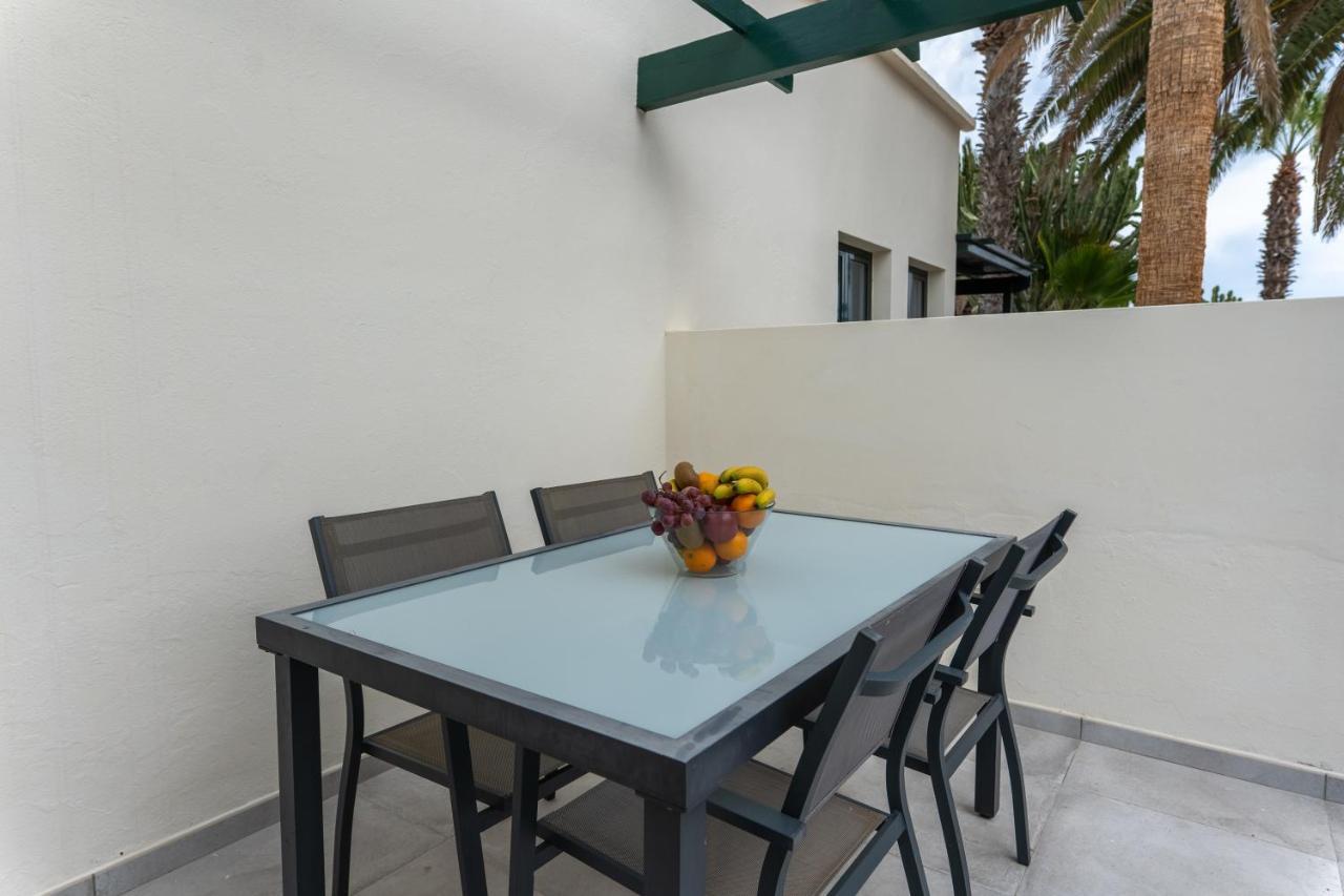 Luxury Casa Playa Roca Bord De Mer Costa Teguise Exteriör bild