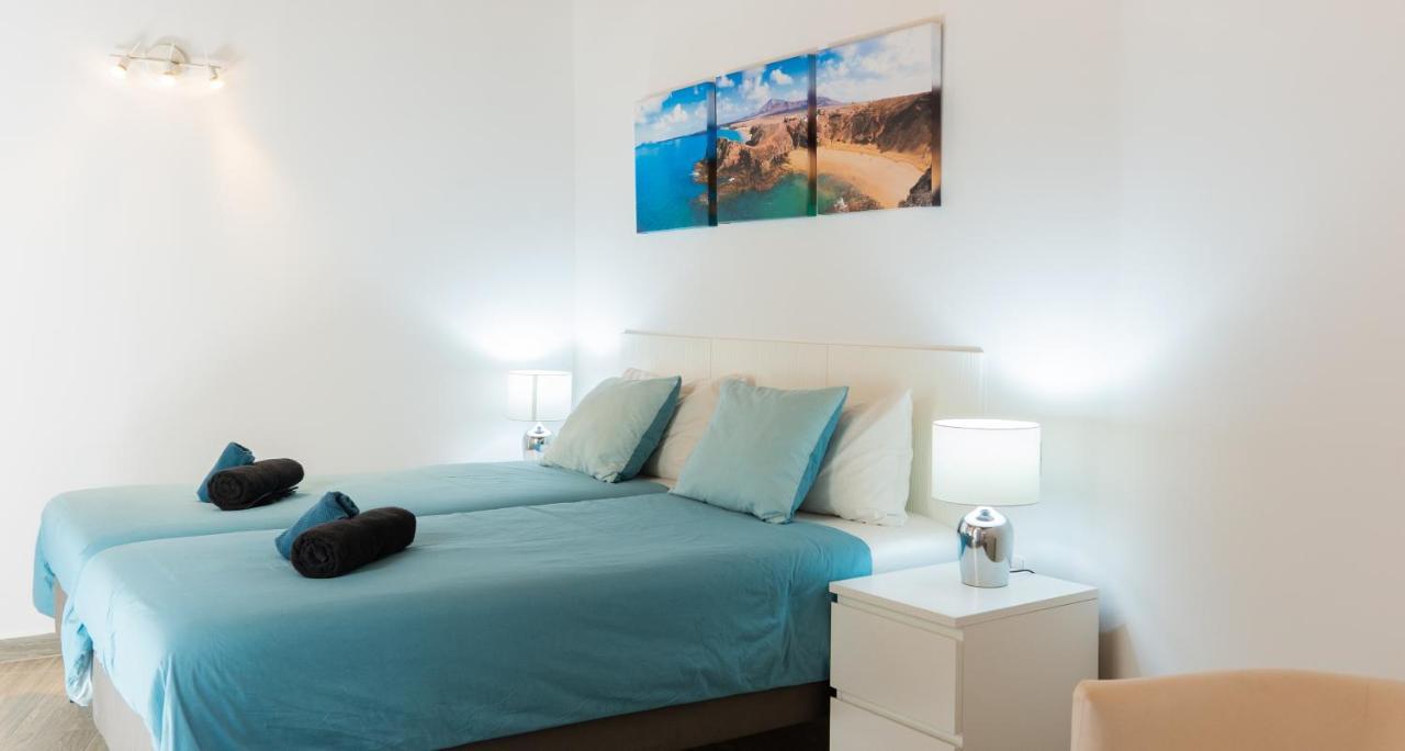 Luxury Casa Playa Roca Bord De Mer Costa Teguise Exteriör bild