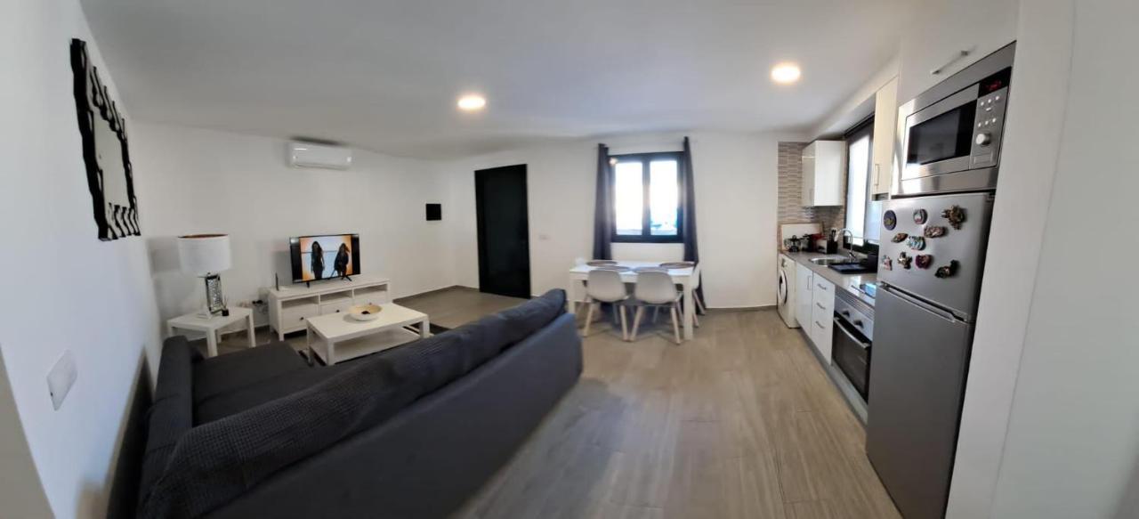 Luxury Casa Playa Roca Bord De Mer Costa Teguise Exteriör bild